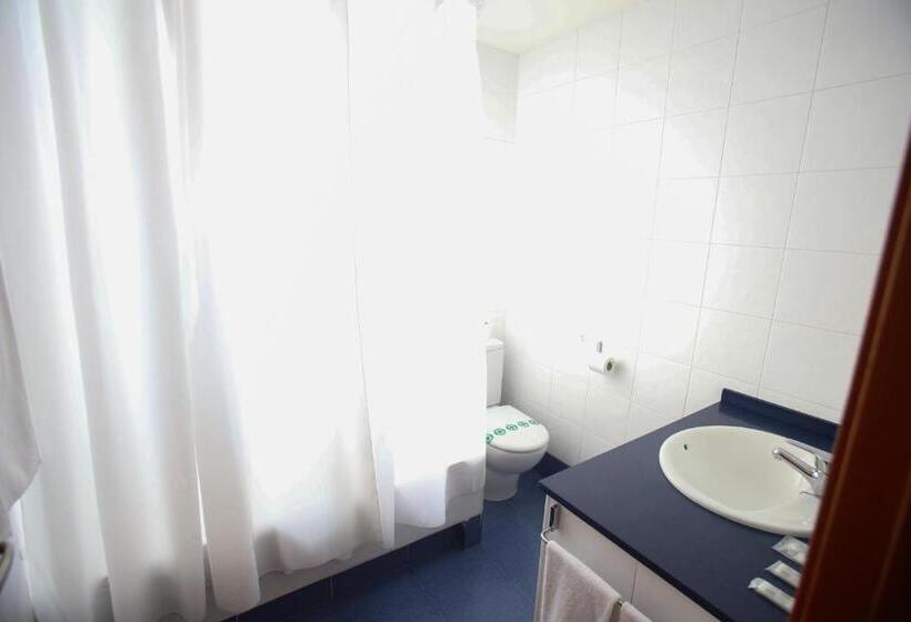 اتاق سوپریور, Gatell