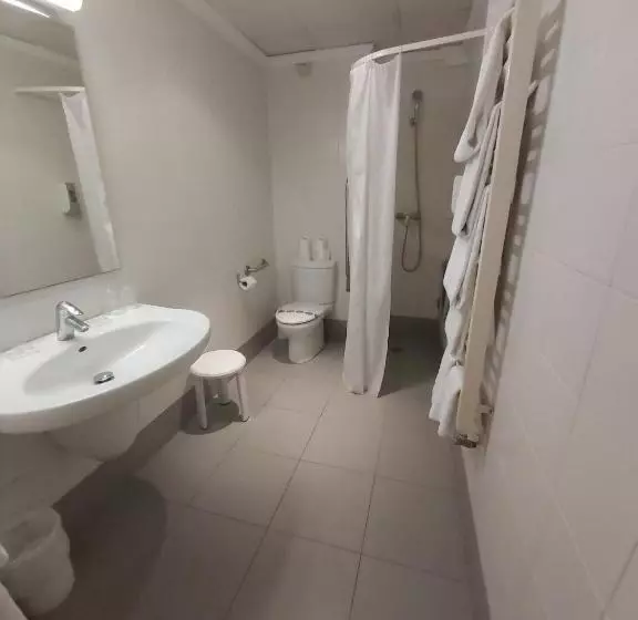Superior Triple Room, Gatell