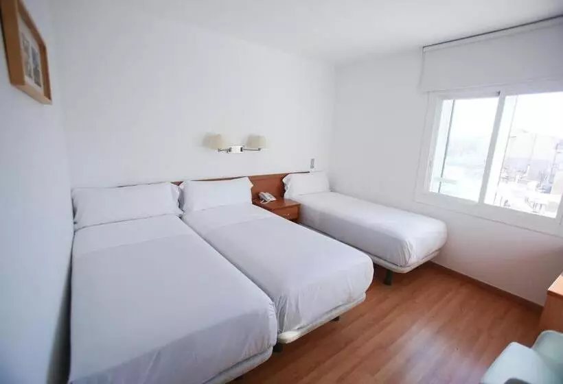 Superior Triple Room, Gatell