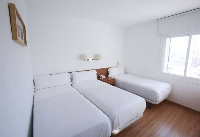 اتاق سوپریور سه تخته, Gatell