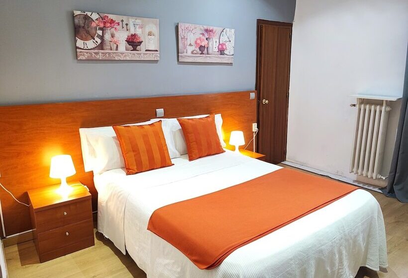 اتاق استاندارد, Hostal Cervantes