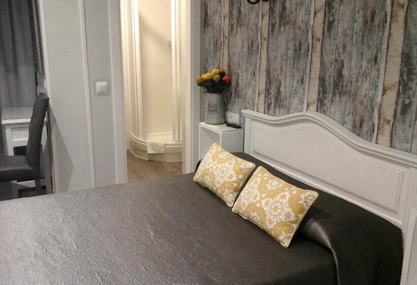 اتاق استاندارد, Hostal Don Alfonso