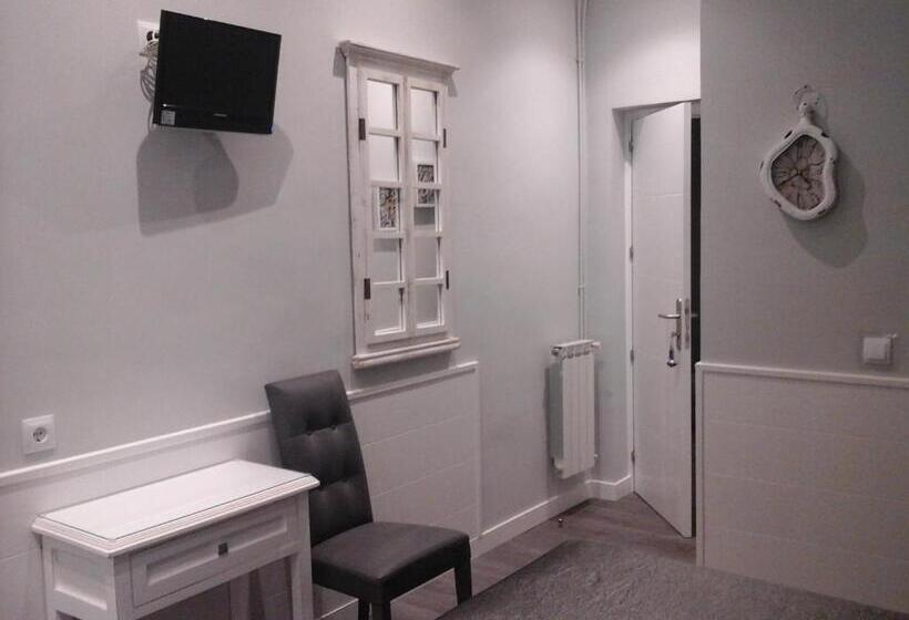 اتاق استاندارد, Hostal Don Alfonso