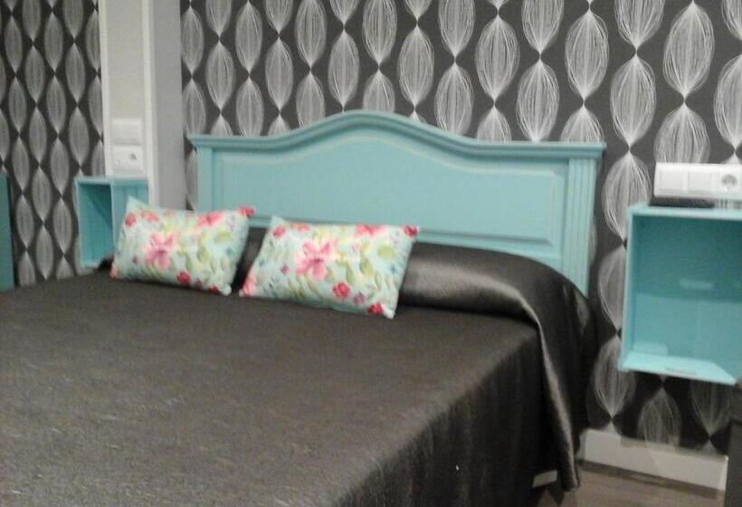 اتاق استاندارد, Hostal Don Alfonso