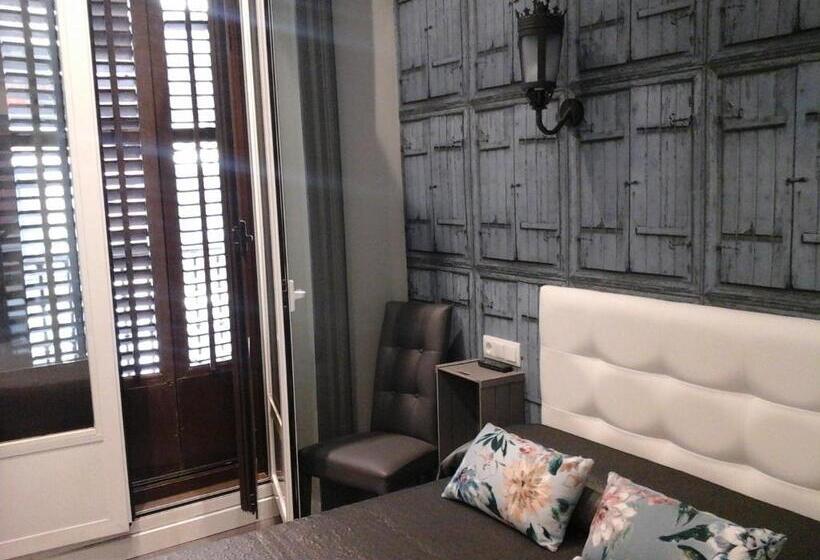 اتاق استاندارد, Hostal Don Alfonso