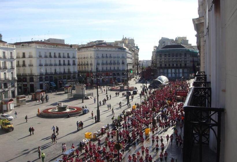 اتاق استاندارد چهار تخته, Hostal Riesco