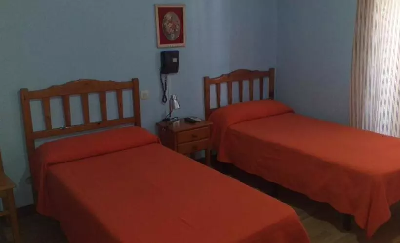 اتاق استاندارد, Hostal Río Paraná