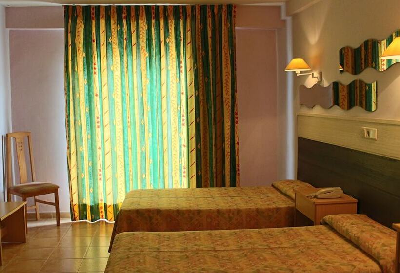 اتاق استاندارد, Santa Faz