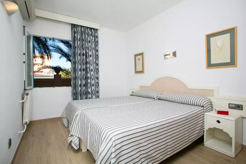 آپارتمان 3 خوابه, Aparthotel Aquasol
