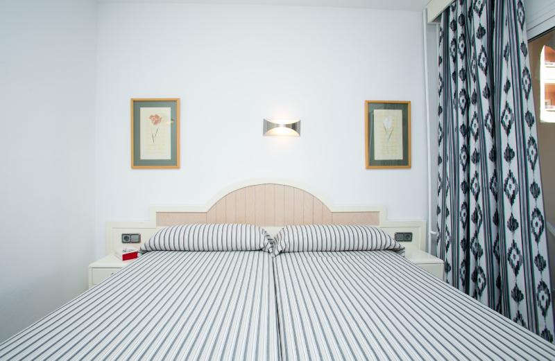 آپارتمان 3 خوابه, Aparthotel Aquasol