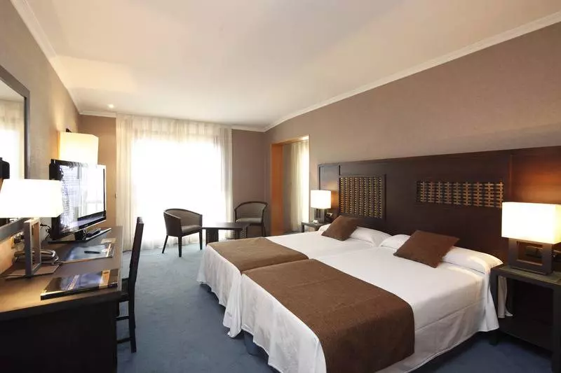 Habitació Quàdruple Estàndard, Spa Congreso