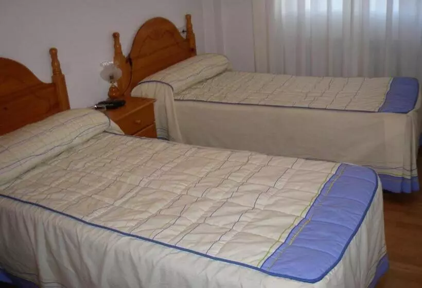Üç Kişilik Standart Oda, Hostal La Cuesta