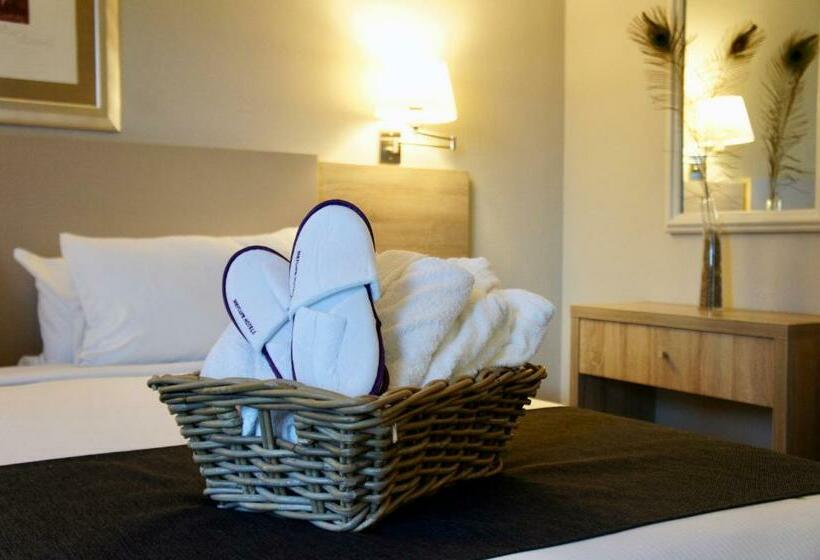 سوییت جونیور, Mercure Madrid Centro