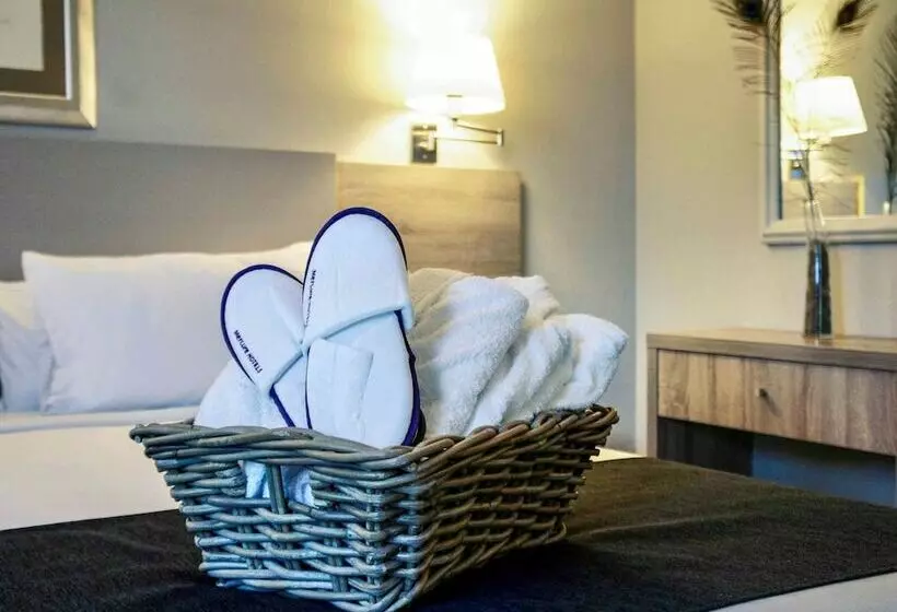 سوییت جونیور, Mercure Madrid Centro