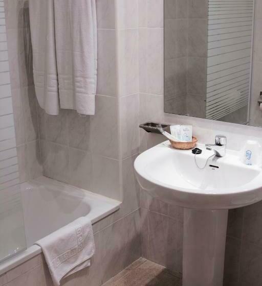 스탠다드 룸, Pena De Arcos