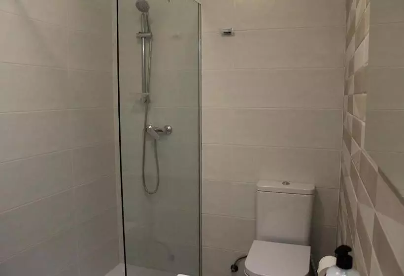 Standard-huone Jaettu Kylpyhuone, Pensión Albergue O Pedregal