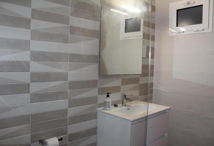 חדר סטנדרט חדר אמבטיה משותף, Pensión Albergue O Pedregal