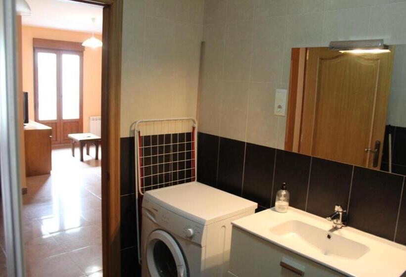 Апартаменты 2 Спальни, Pensión Albergue O Pedregal