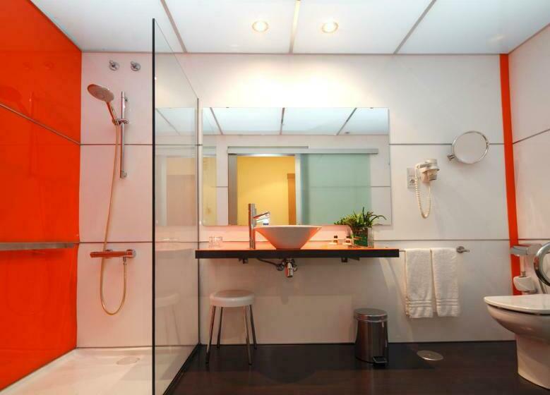 스탠다드 트리플 룸, Spa Congreso