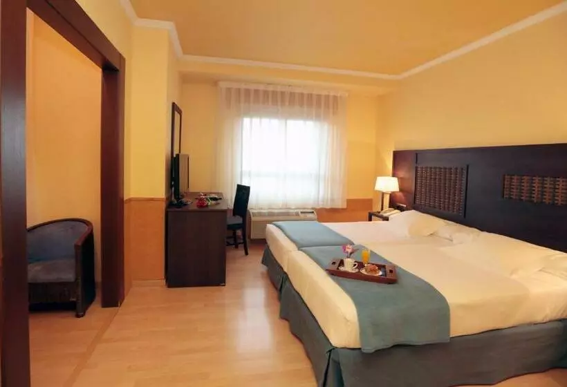 Habitació Quàdruple Estàndard, Spa Congreso