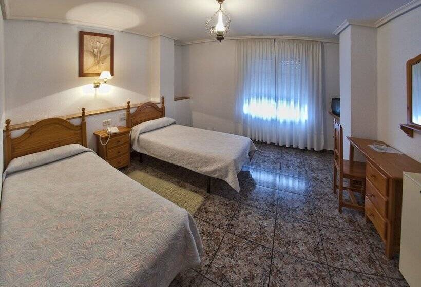 Номер Стандарт, Tierra De La Reina