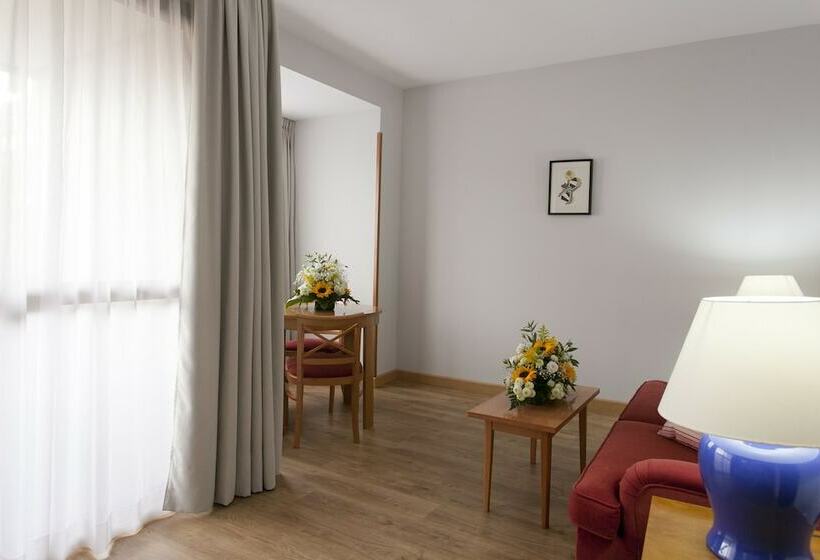 سوییت جونیور, Muralto Madrid Princesa