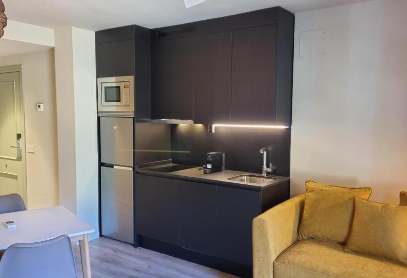 Апартаменты 1 Спальня с Балконом, Tierra Boutique, Tierra Suites y Tierra Valles Apartamentos