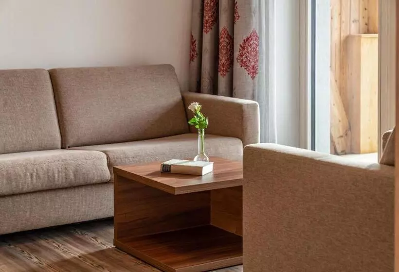 اتاق خانوادگی, Aktivhotel Pehab