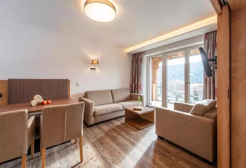 اتاق خانوادگی, Aktivhotel Pehab