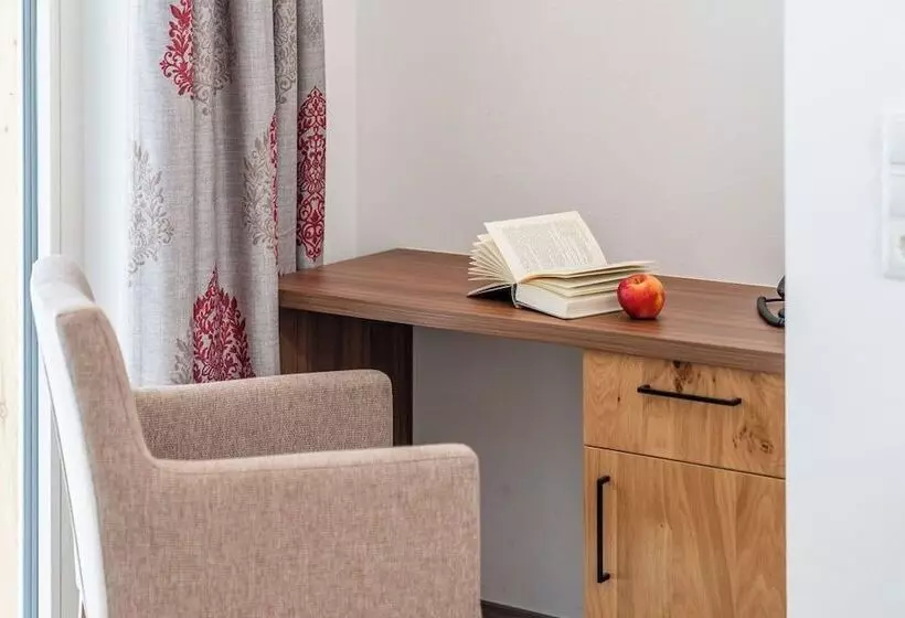 اتاق لوکس, Aktivhotel Pehab