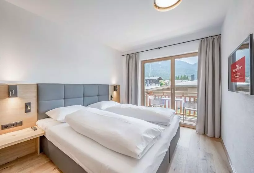 １ベッドルームのスーペリアアパートメント, Alpenparks Chalet & Apartment Alpina Seefeld