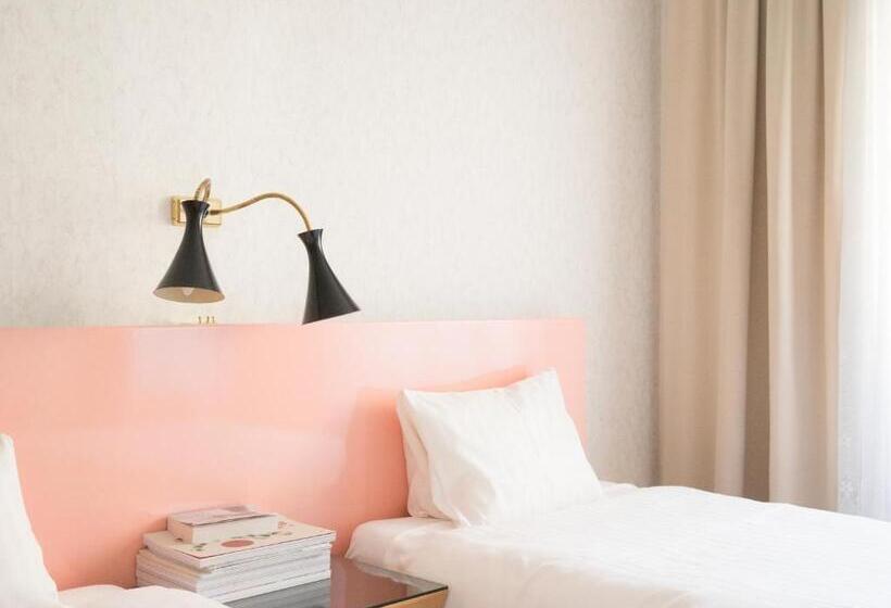 اتاق استاندارد, Am Brillantengrund