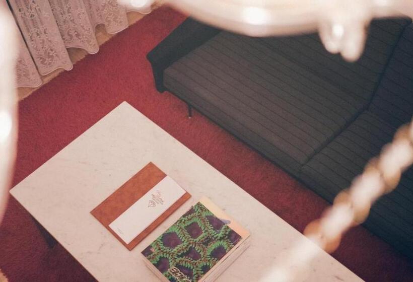 سوییت, Am Brillantengrund