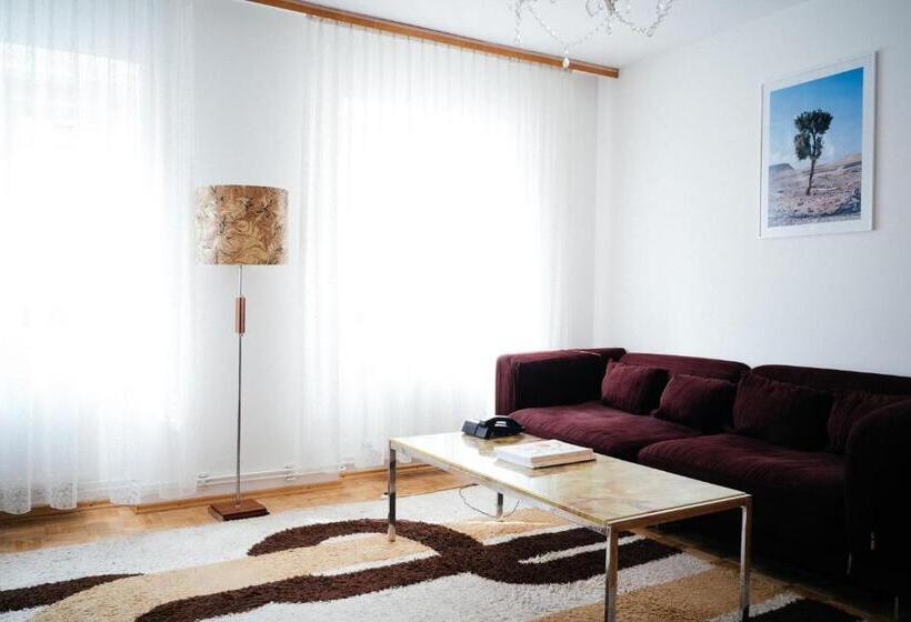 سوییت, Am Brillantengrund