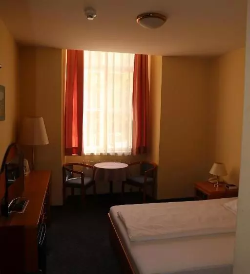 اتاق استاندارد, Very Central Apartments, 5 Min To City Center, No Reception