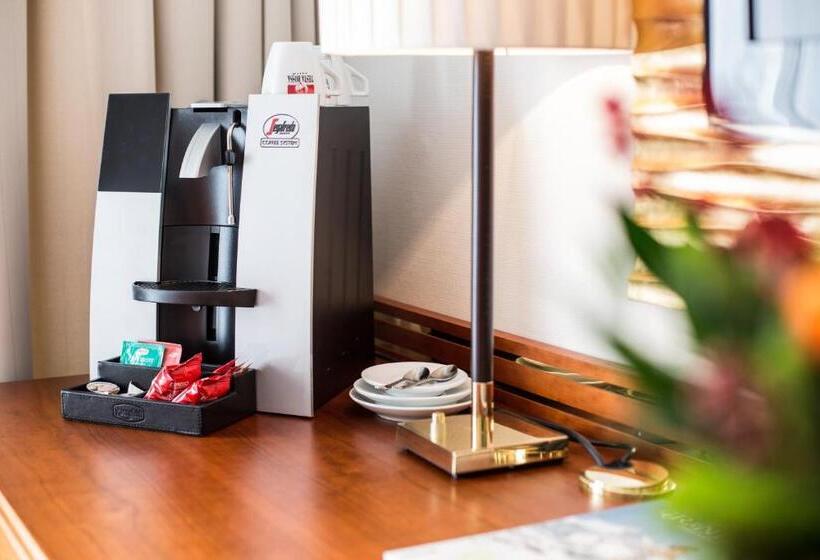 Люкс, Europäischer Hof Aktivhotel & Spa