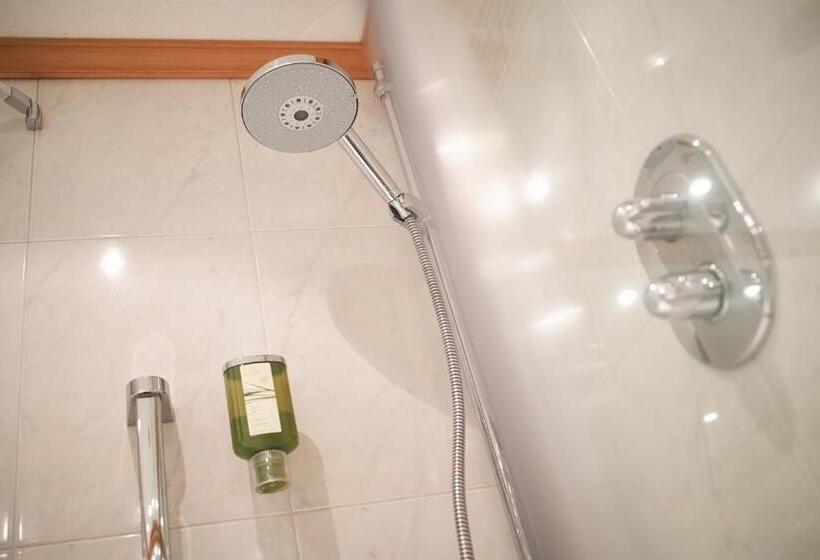 Семейный Номер, Europäischer Hof Aktivhotel & Spa