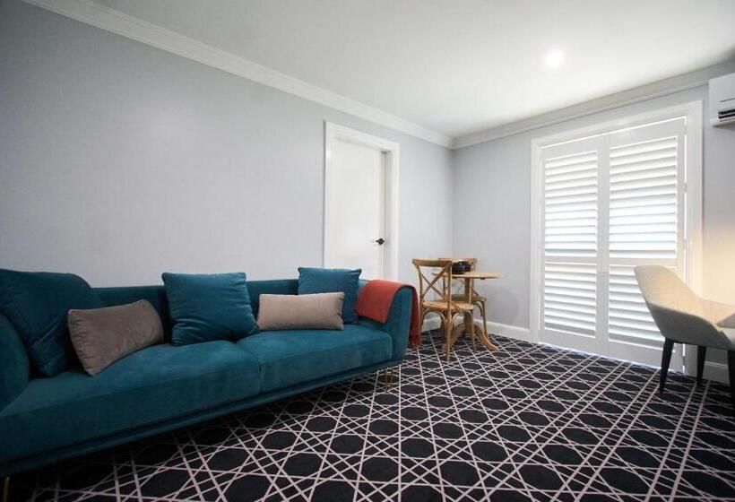 带双人大床的行政管理套房, Country Comfort Armidale