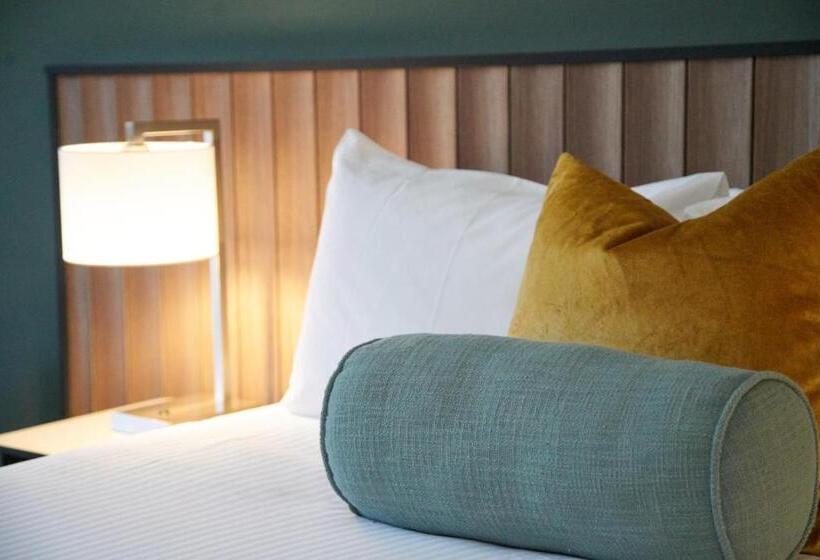 Семейный Номер Премиум, Country Comfort Armidale