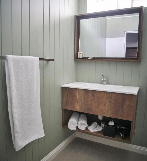 高级客房, Country Comfort Armidale