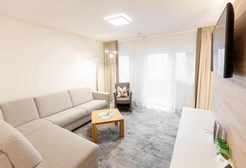 חדר משפחתי, Das Walchsee Aktivresort