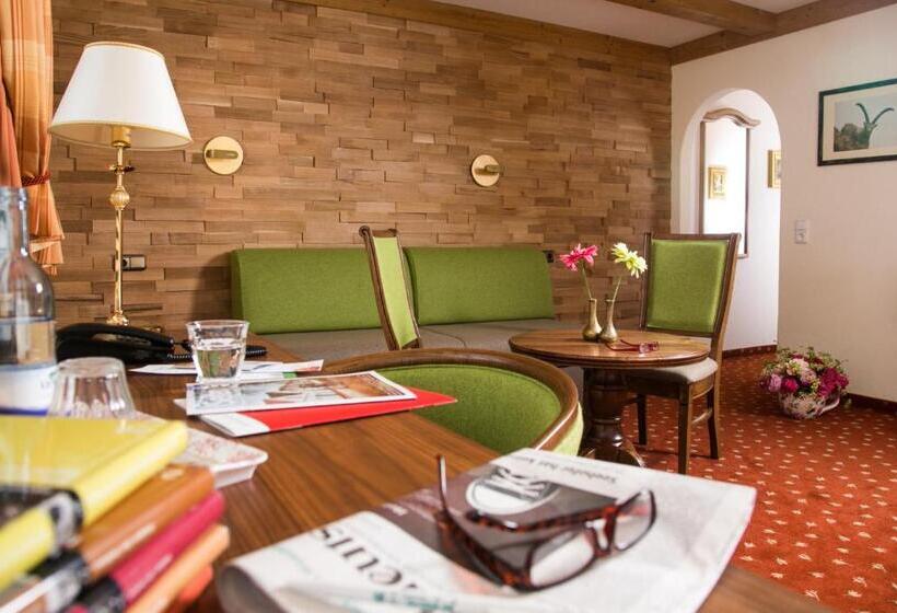 コンフォーとジュニアスイート, Der Kleinwalsertaler Rosenhof