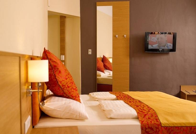 컴포트 룸, Drei Raben