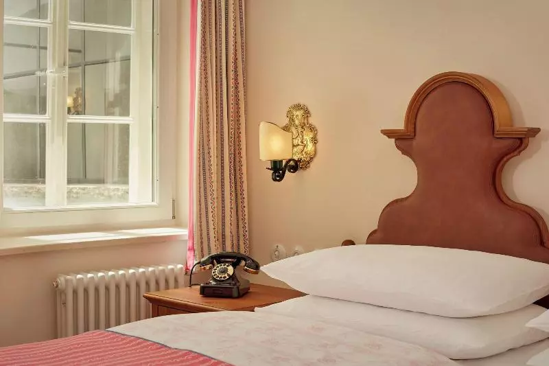 سوئیت با تخت بزرگ, Goldener Hirsch, A Luxury Collection Hotel, Salzburg