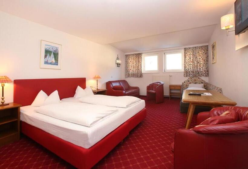 غرفة قياسية ثلاثية, Lukashansl