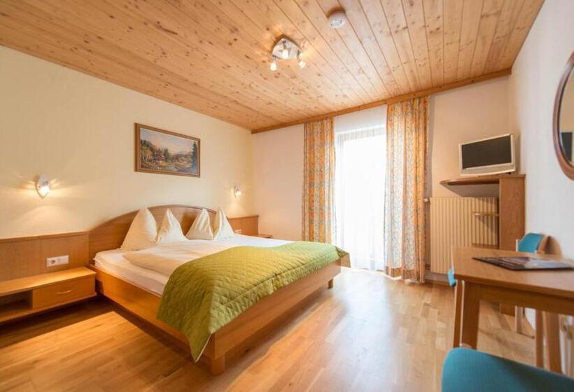 اتاق استاندارد یک نفره, Naggler Weissbriach