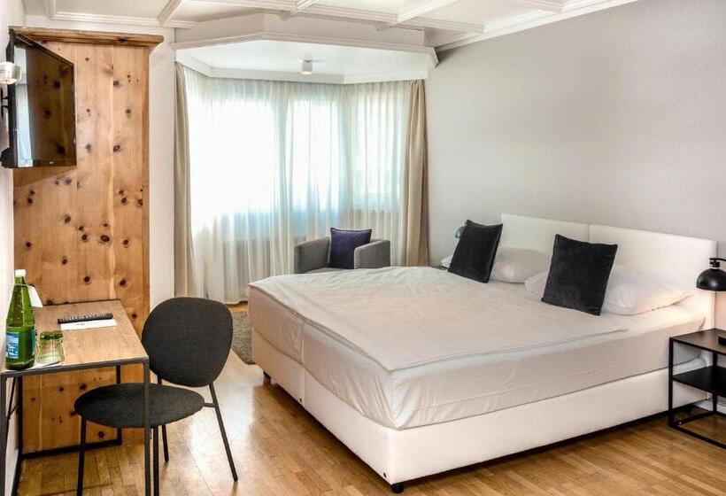 חדר אקונומי, Q! Hotel Maria Theresia