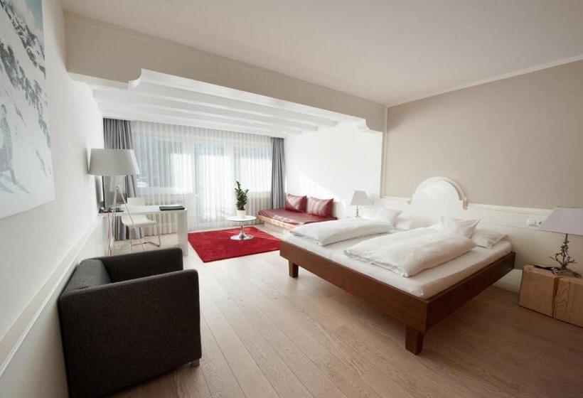 חדר סטנדרט עם מרפסת, Q! Hotel Maria Theresia