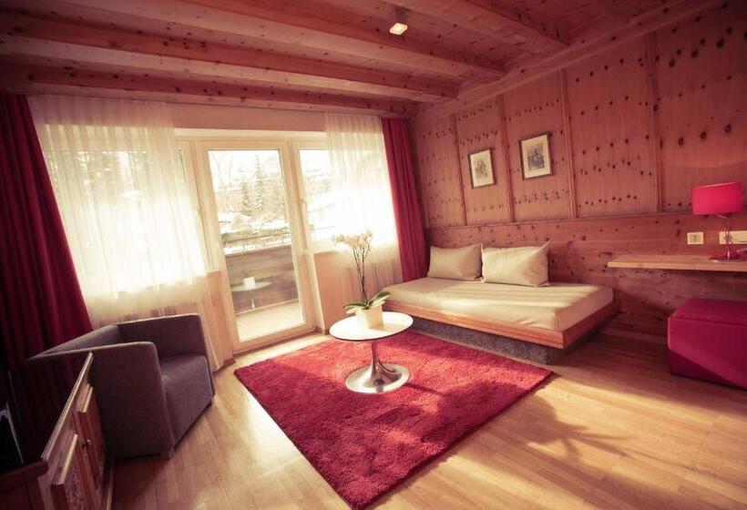 חדר סטנדרט עם מרפסת, Q! Hotel Maria Theresia