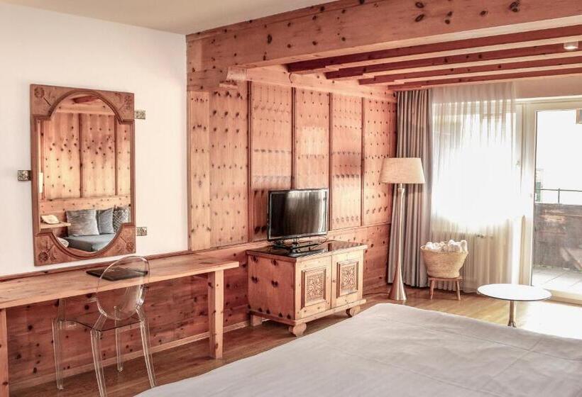 חדר סטנדרט עם מרפסת, Q! Hotel Maria Theresia